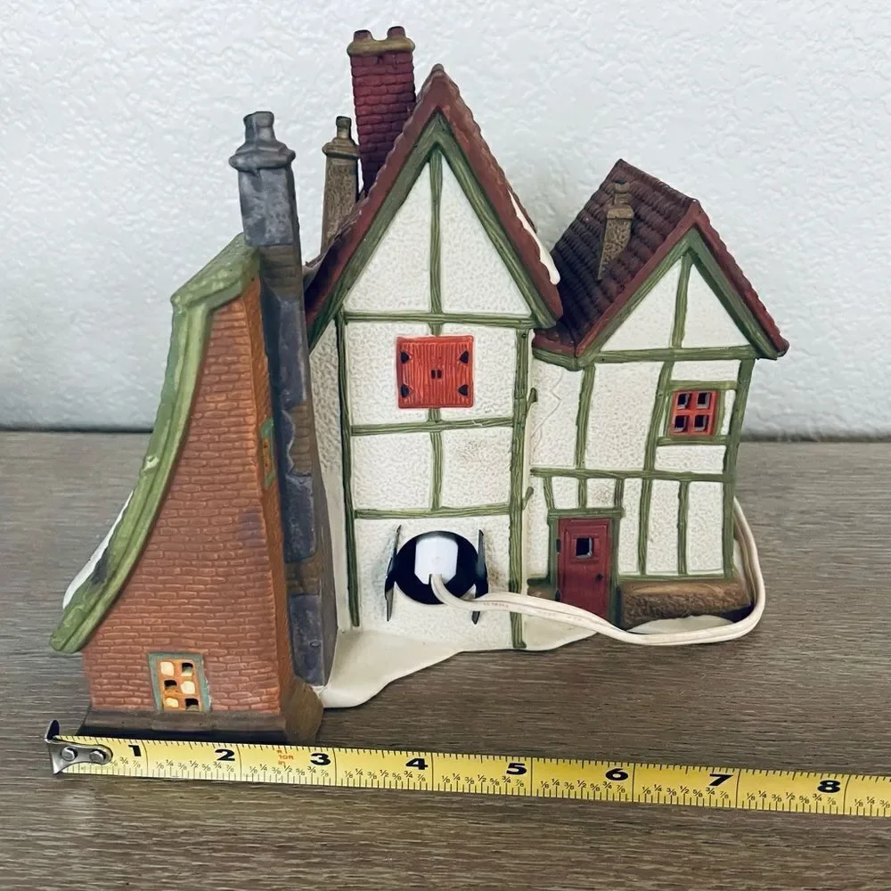 Dept 56 Dickens Village Series Hembleton Pewterer Christmas Lighted Decor